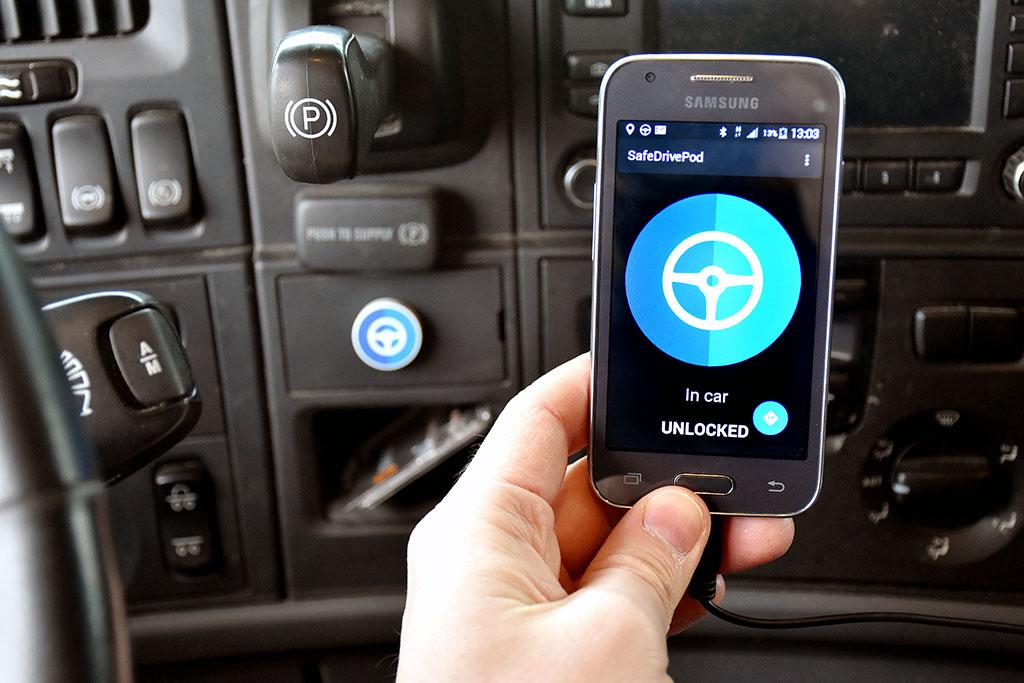 Blokkerer smarttelefonen mens du kjører