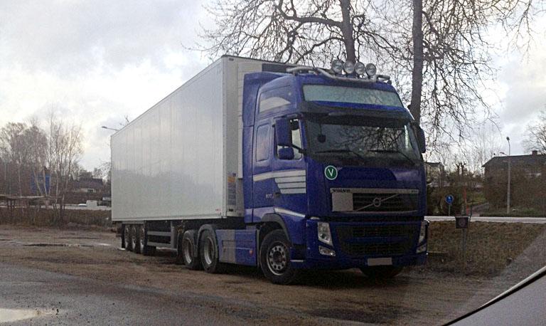 Stjålet lastebil gjenfunnet