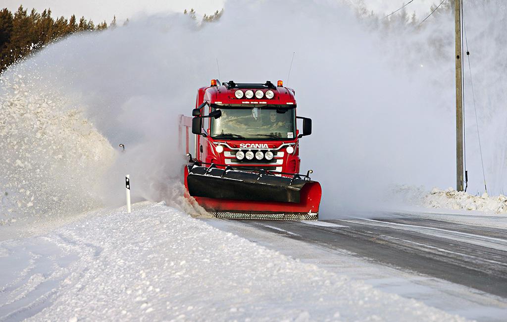 Synes du brøytebilen kjører for sakte? Her er grunnen