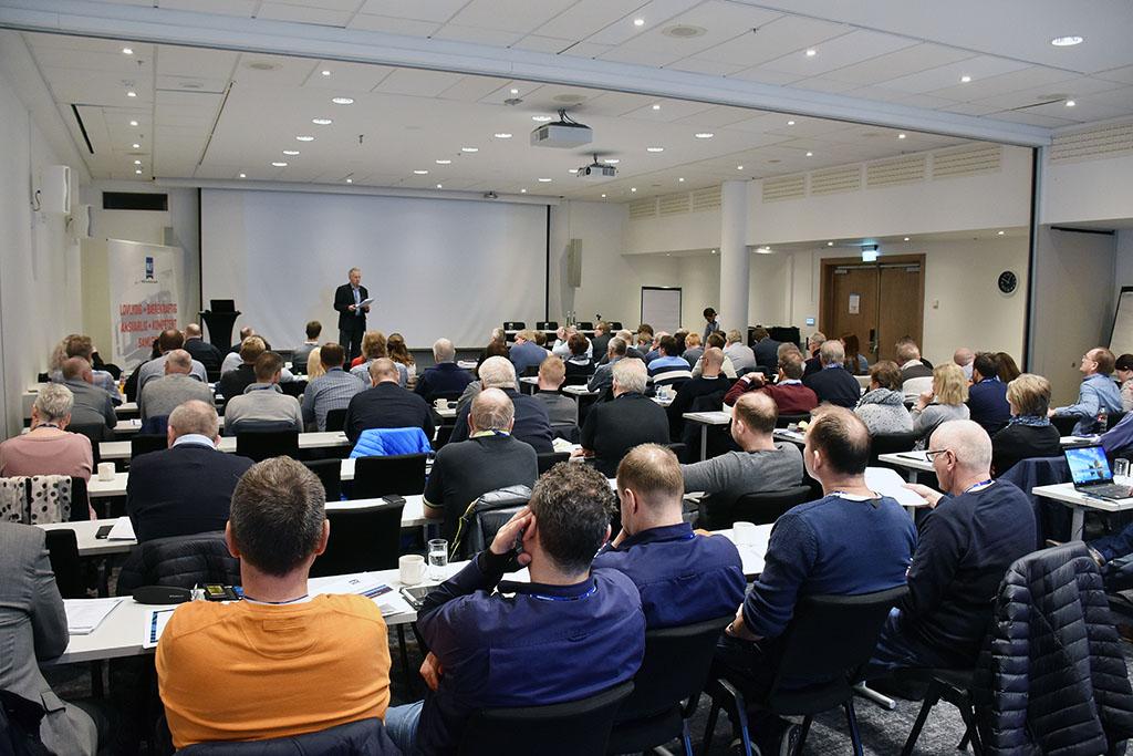 - Her lærer vi hvordan en kan ligge i forkant