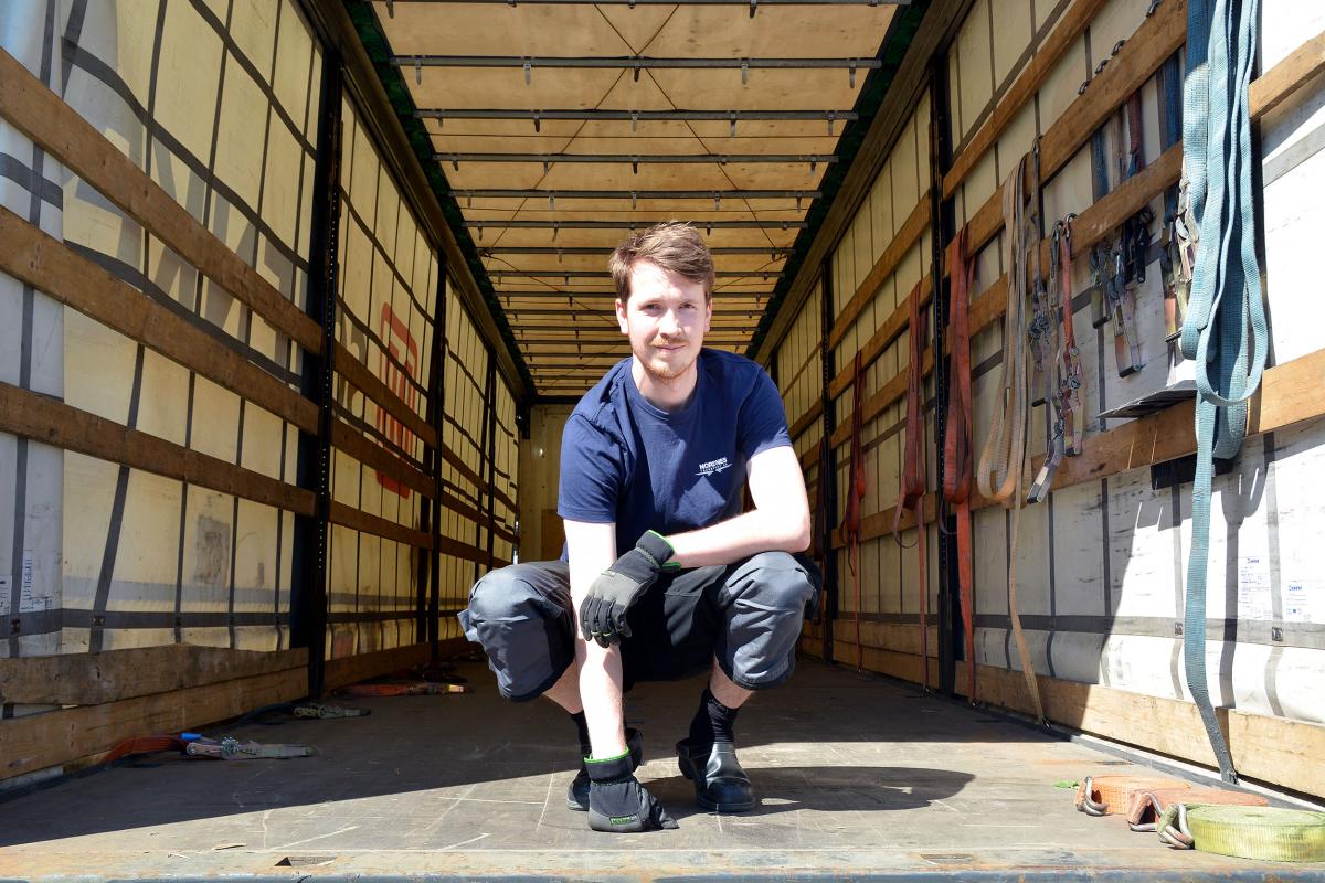 Droppet ut av lærerutdanningen – ble yrkessjåfør