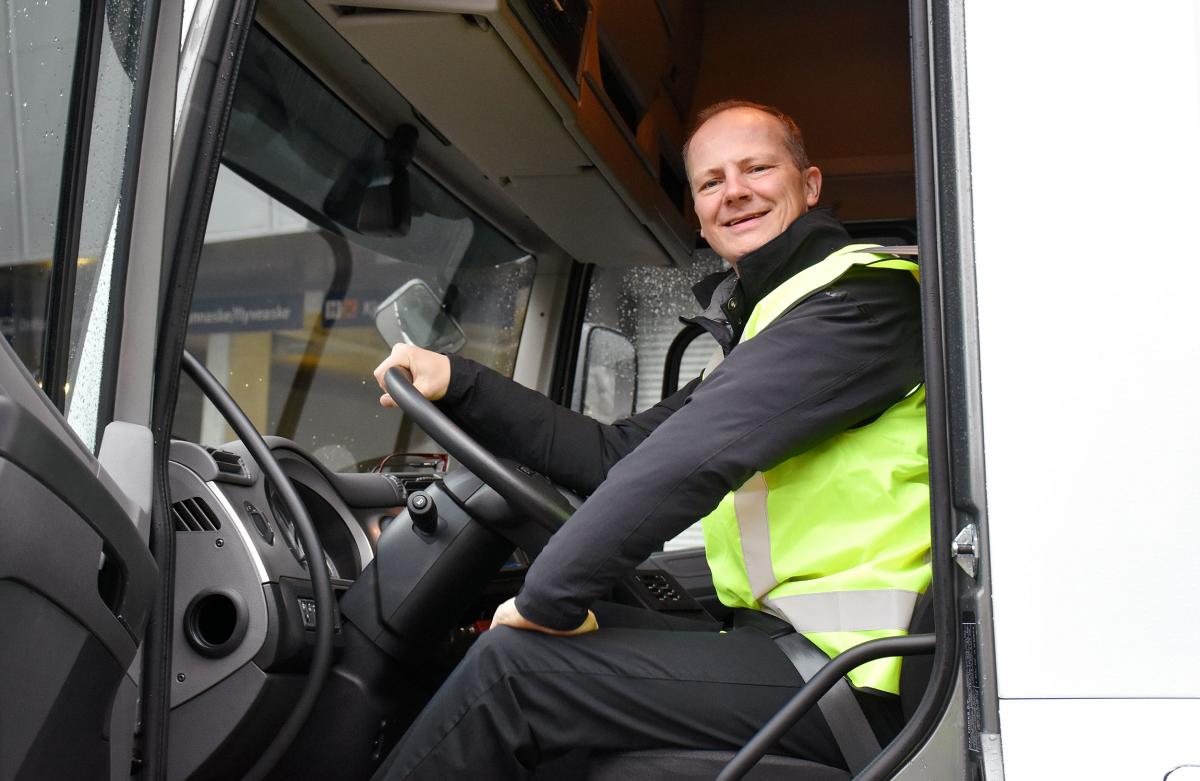 Ketil Solvik-Olsen går av