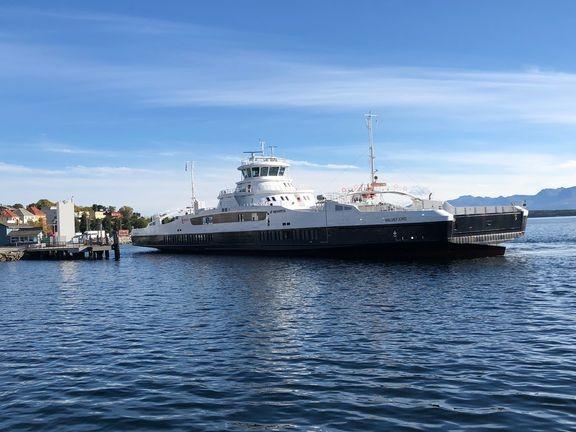 Molde ferjekai nattestenges når første fartøy i sambandet testkjøres for elektrisk drift