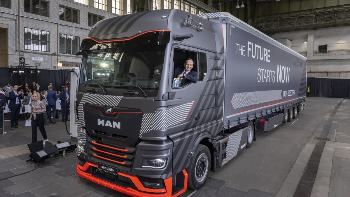 Lanserer snart nye el-lastebiler med megawatt-lading