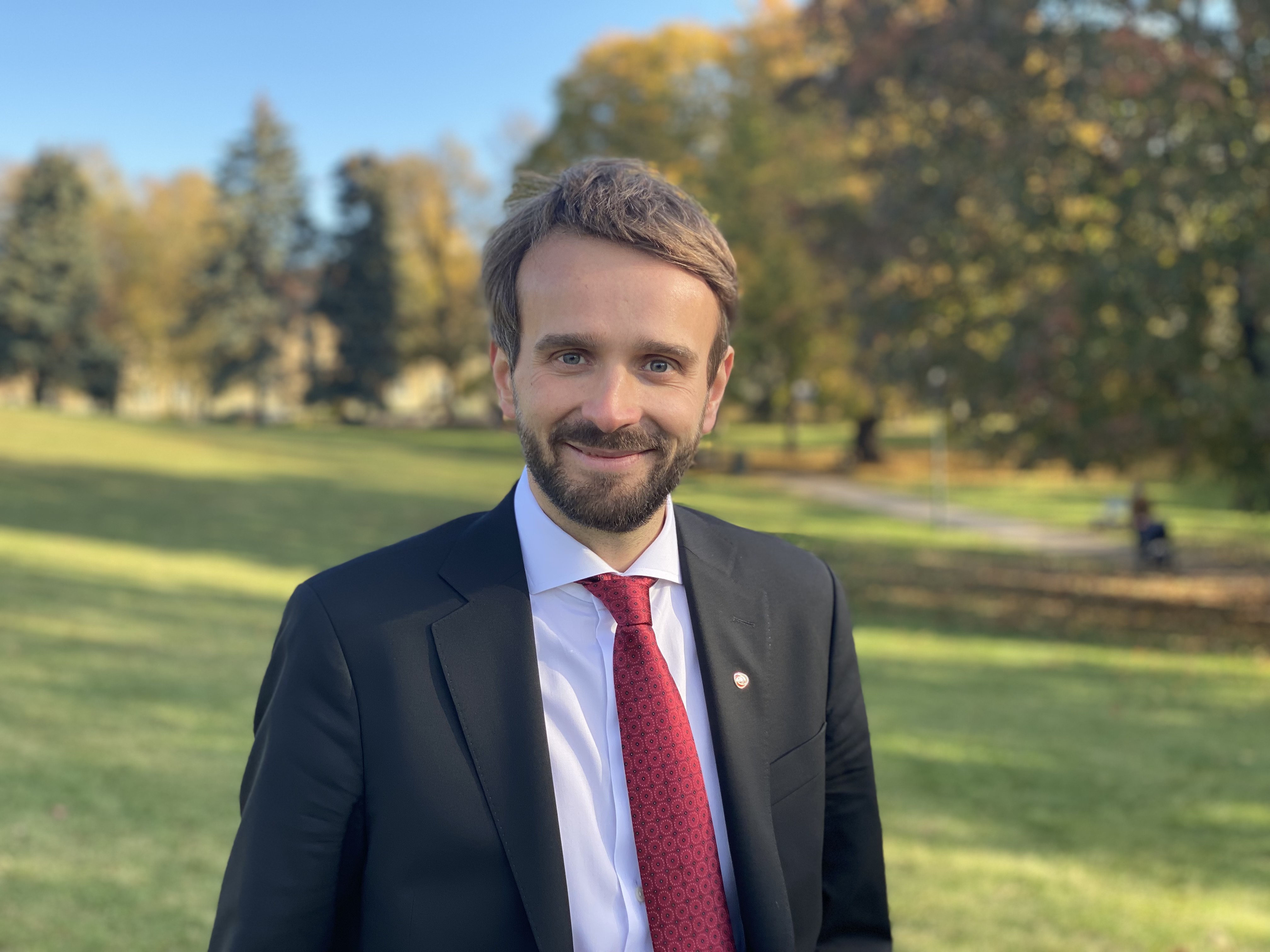 Næringsministeren kommer til NLF-konferanse!