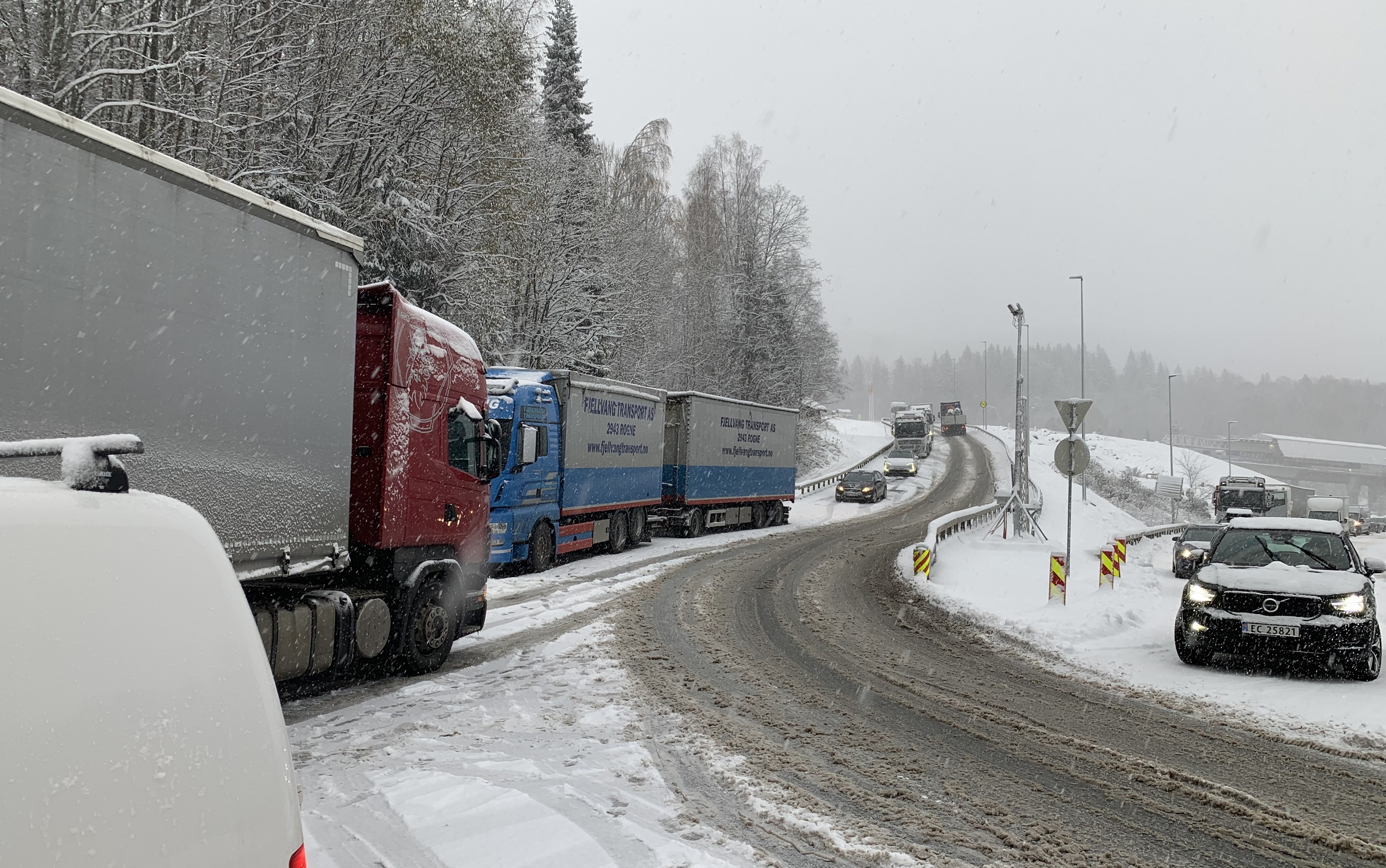 – Håpløst, sto stille i tre timer! 