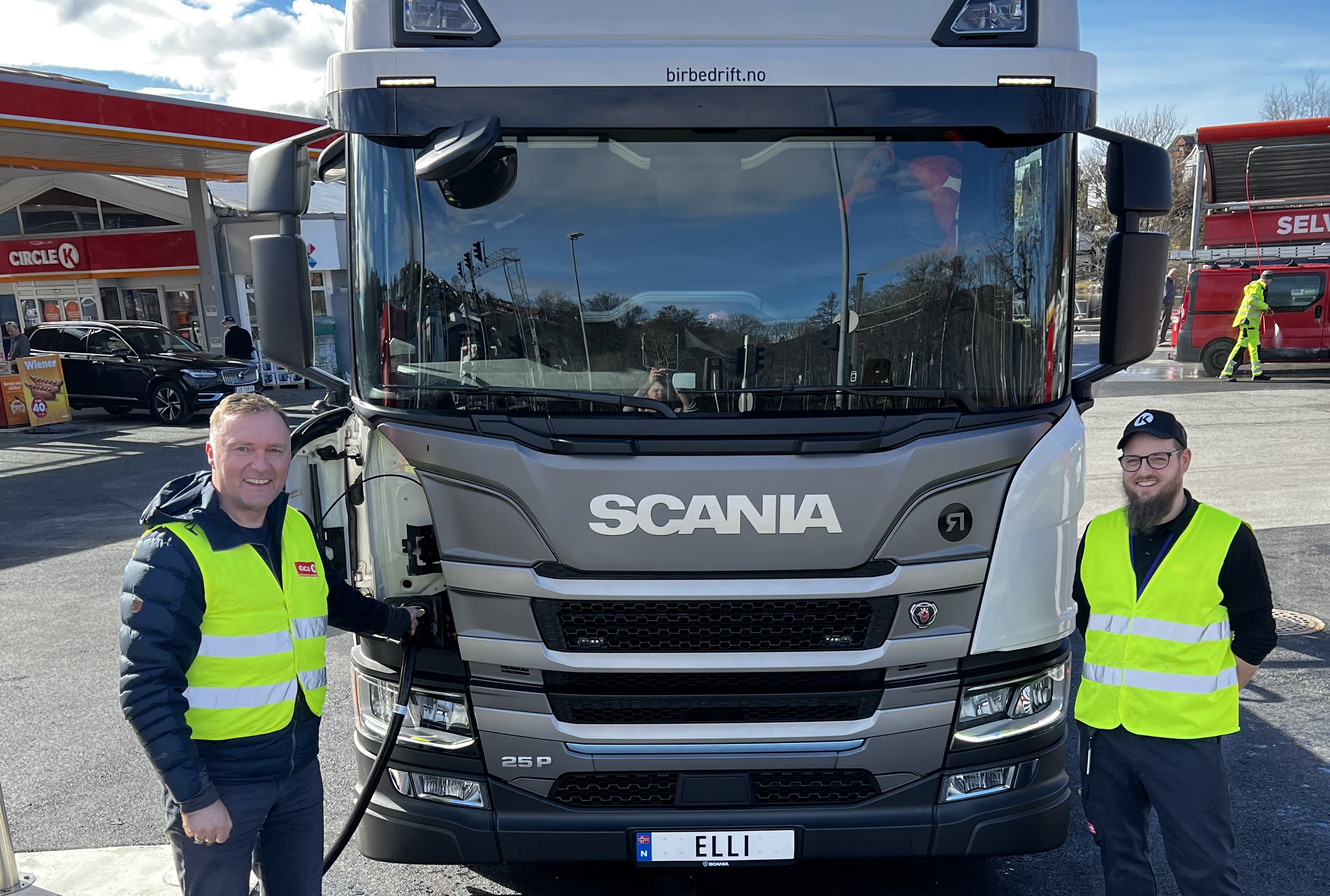 Nye ladeplasser på knutepunkt i Bergen