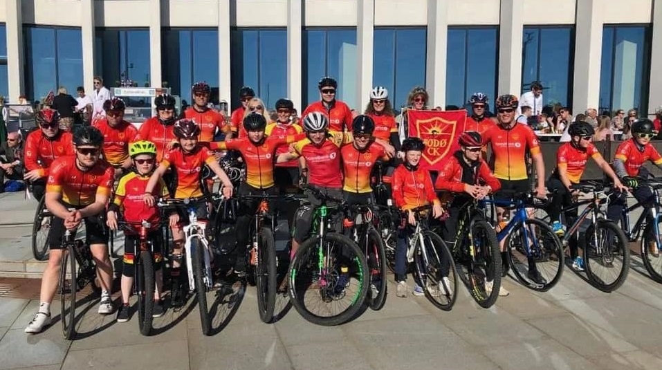 Sykkelritt fører til stengte veier 