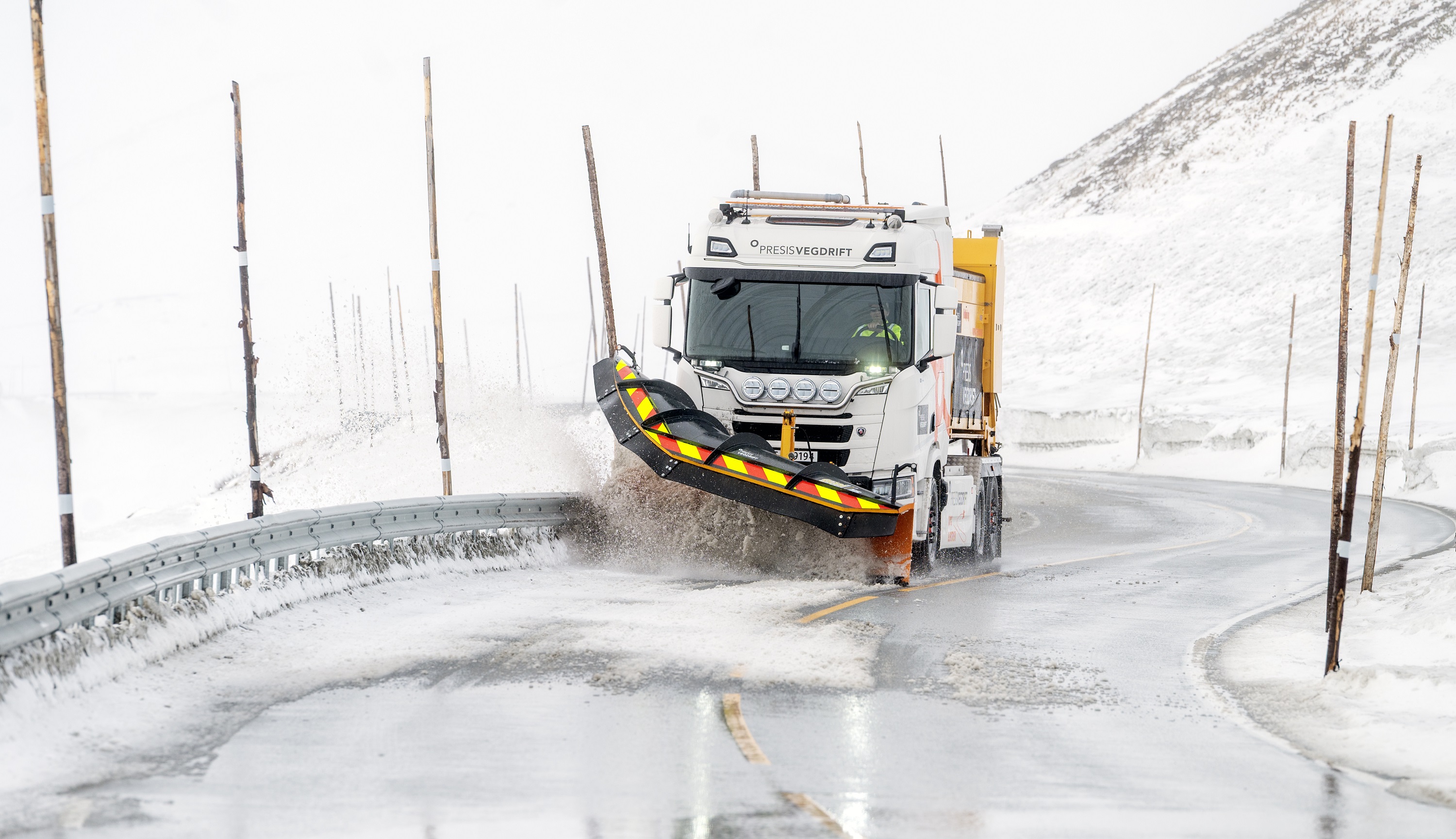 Lovende testresultater med el-brøyting på krevende fjellovergang 