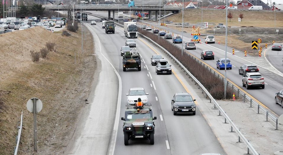 Nå får flere tusen bileiere brev fra Forsvaret 