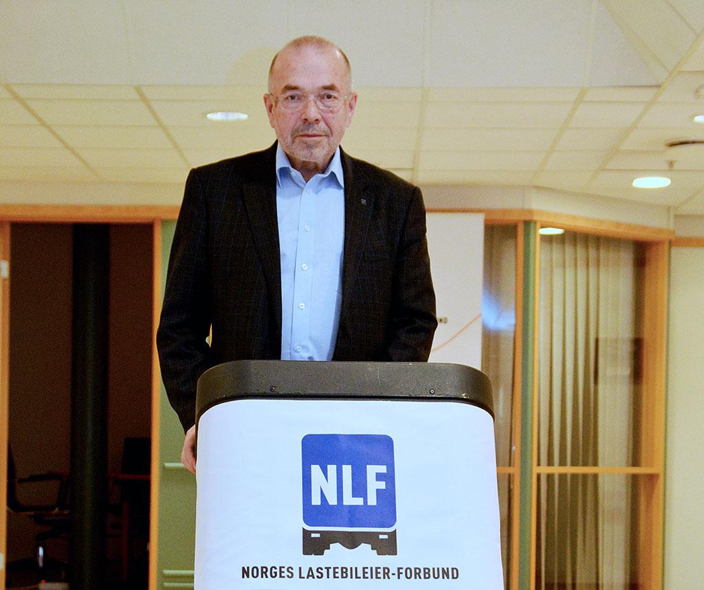 Per Madsen trer til side