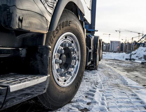 Utenlandske vogntog opptar folk, og dermed media