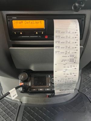 Foretakskontroll baserer seg på data fra blant annet fartsskriver, sjåførkort og timelister. Thor Kristian Ringstad/Statens vegvesen