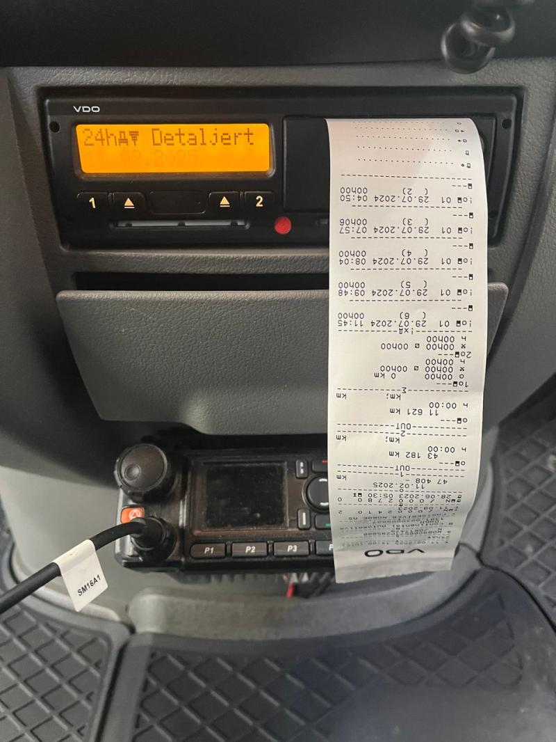 Foretakskontroll baserer seg på data fra blant annet fartsskriver, sjåførkort og timelister. Thor Kristian Ringstad/Statens vegvesen