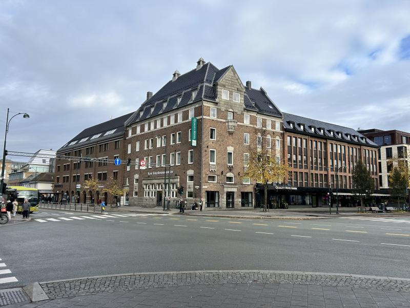 Augustin - Prinsens krysset