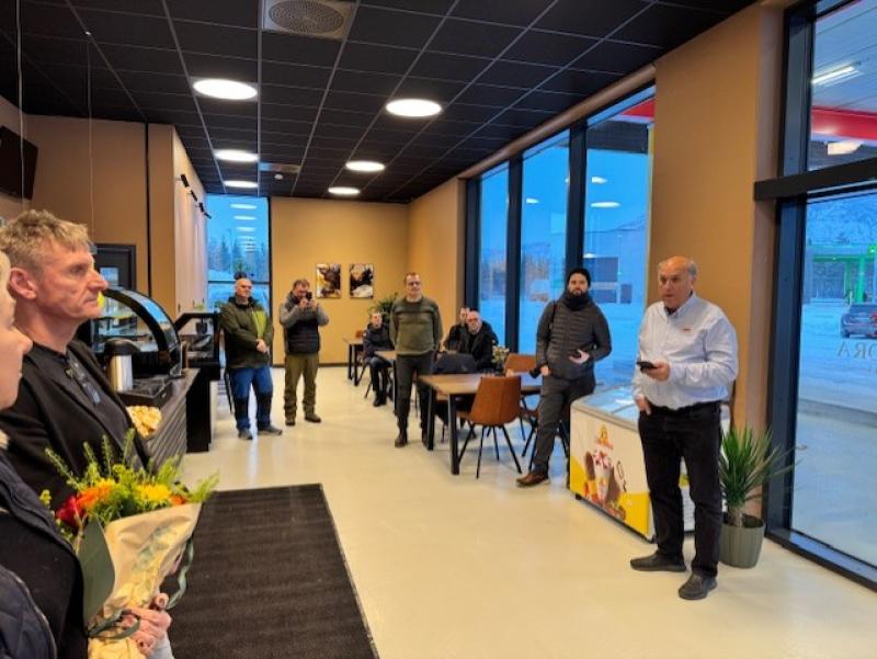 Inne på veikroa som blir ett av tilbuden på den nye døgnhvileplassen på Skillemo utenfor Alta 