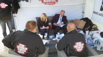 Uformell fin tone og god tid til å sette statsråden skikkelig inn i problemstillingene. Foto: NLF/Kari Brun Ågotnes