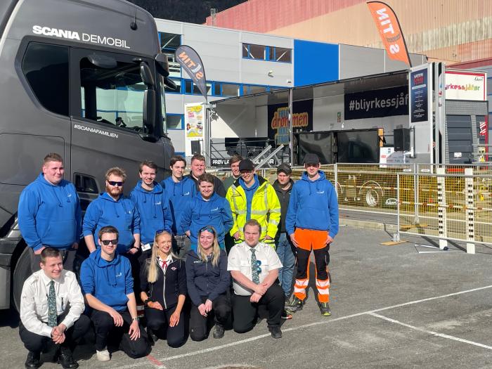 FLOTT GJENG: Deltakerne i gods- og persontransport.