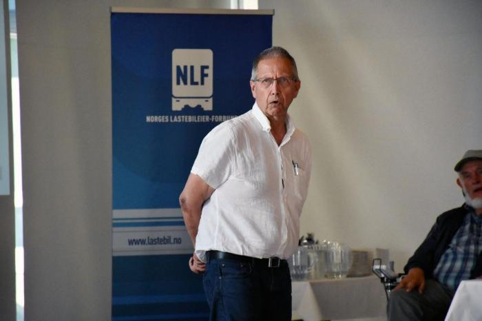 Vegdirektøren var svært positiv til ulykkesutviklingen, men håpet samtidig at enda flere yrkessjåfører kan begynne å bruke bilbelte. Det er fortsatt 16 prosent som kjører uten. Foto: Stein Inge Stølen