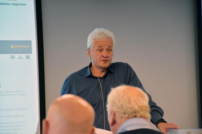 Senioringeniør for drift, vedlikehold og vegteknologi i Vegdirektoratet, Arne Iversen. Foto: Stein Inge Stølen