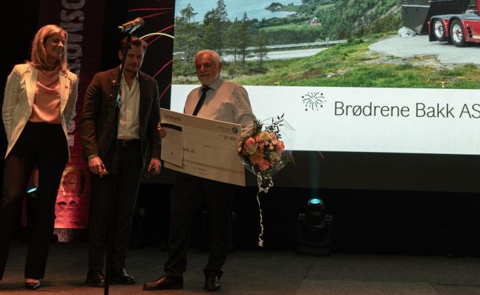 Trafikksikkerhetsprisen 2025  gikk til Brødrene Bakk