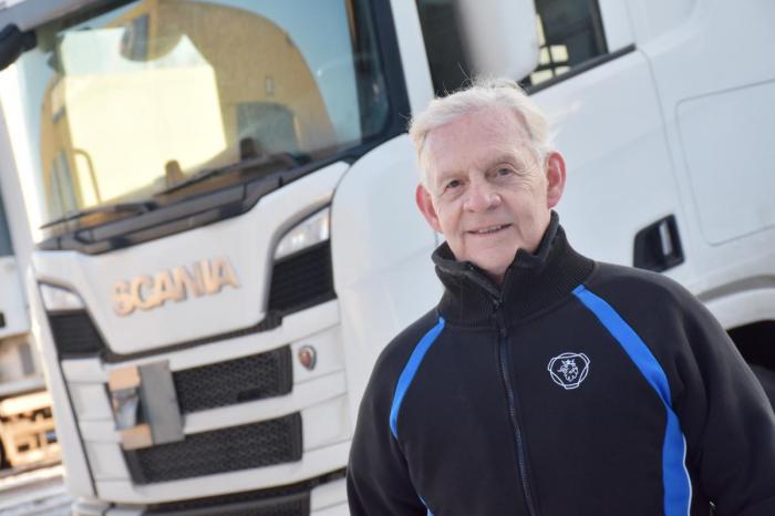 Den siste tiden kjørte Dan Nordberg Scania. Til tross for enkelte problemer opplevde han bilen som svært god. Nå er Scaniaen imidlertid solgt og Dan kjører for en annen lastebilbedrift. Foto: Stein Inge Stølen