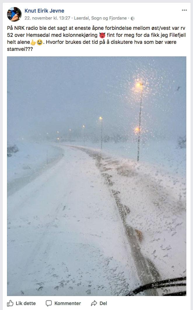 Mens det står biler og stanger i kolonne over Hemsedalsfjellet, ser Filefjellet slik ut. Foto: Skjermdump, Facebook