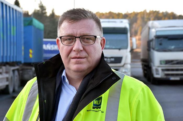 NLF-direktør Geir A. Mo mener det er på høy tid at noen ser nærmere på Brings forretningsvirksomhet. Foto: Stein Inge Stølen