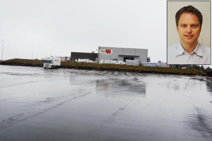 18 PLASSER: Tidlig neste år blir det skiltet til disse plassene, lover Erling Jonassen. Foto: Stig Odenrud/Lars Helge Rasch/Statens vegvesen