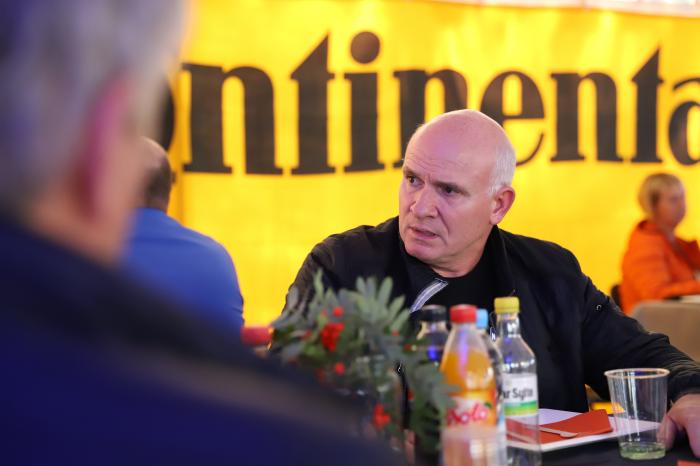 NLFs regionsjef på Vestlandet, Jan Ove Halsøy, kaller mangelen på kontroller en skandale. Foto: André Kjernsli