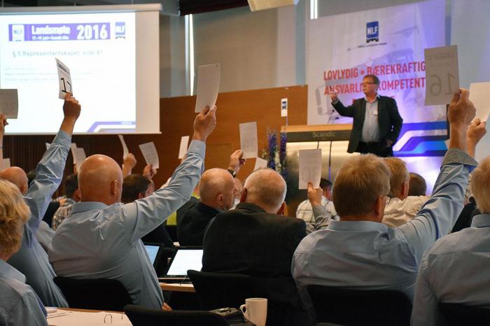 Under NLFs landsmøte i Alta ble forbundets representanter enige om fremtidige satsingsområder. Foto: Stein Inge Stølen