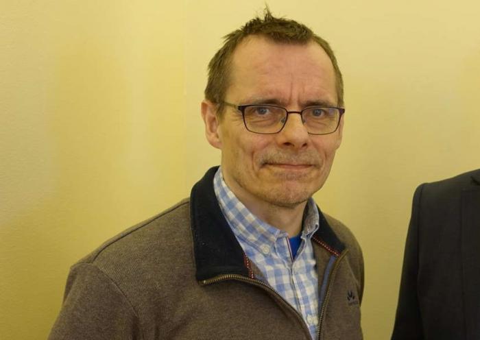 FEIL PRIORITERING: Regionsjef, Odd Hugo Pedersen, mener det er feil å prioriterer å flytte en flystripe i Bodø 900 meter fremfor å utbedre viktige hovedfartsårer i regionen.