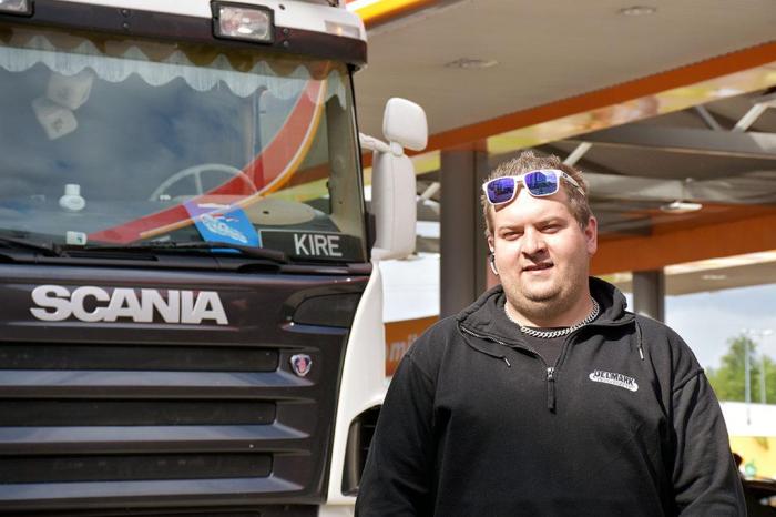 Morgan kjører fast rute mellom Sverige og Oslo for Delmark i en Scania R580. Foto: Stein Inge Stølen