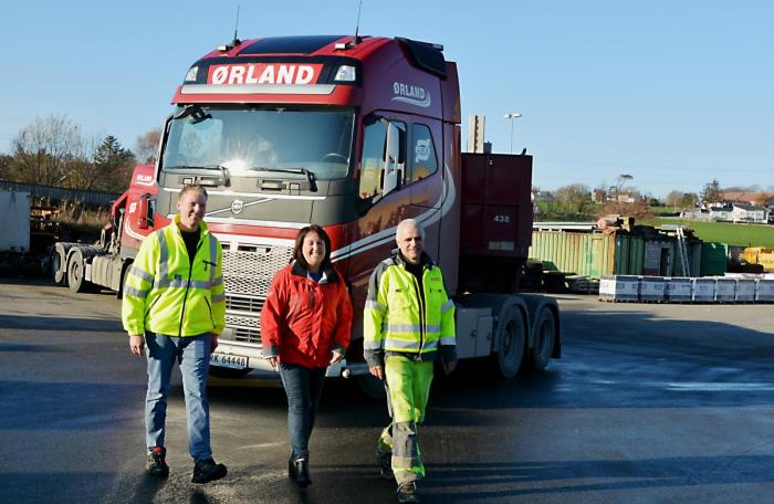 VIL KUTTE: Torbjørn Valheim (f.v.), Rita Wange Røyneberg og Torbjørn Øglend vil alle redusere tomgangskjøringen.