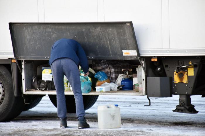 Utenlandske sjåfører bor i ukevis og månedsvis i bilene. Selv om dette ikke er tillatt. Illustrasjonsfoto: Stein Inge Stølen