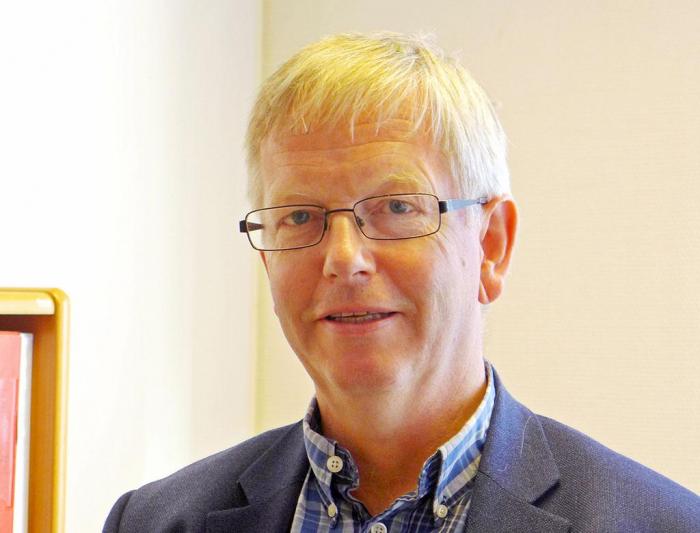 Seniorrådgiver i NLF, Thorleif Foss, er spent på utviklingen innen elektriske nyttekjøretøy. Foto: Stig Odenrud