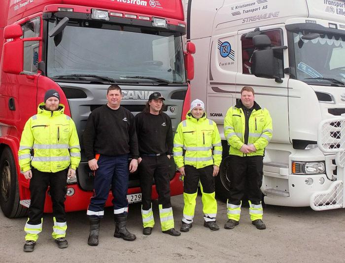 Sjåførene hos V. Kristiansen Transport AS er fornøyde med KMV. Fra venstre finner vi Linus Strömberg, Sándor Kovács, Roine Kont, Arnt J. Leander og daglig leder Vebjørn Kristiansen. Foto: Jan Harry Svendsen