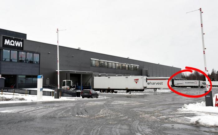 Mowis terminal er lokalisert i Brages veg på Gardermoen, bare et steinkast unna Vlantana Norges oppstillingsplass og verksted. Lakseeksportøren kjøper tjenester av både det norske og utenlandske Vlantana-selskapet. Foto: Stein Inge Stølen
